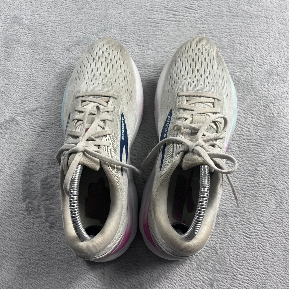 Brooks ghost 16